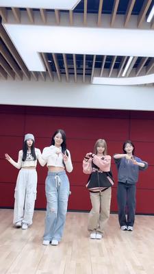 nmixx_20231206_3.mp4