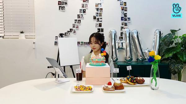 2022-02-25_☀️HAPPY HAEWON DAY☀️.mp4